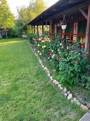 Fahaz 리조트 Abádszalók